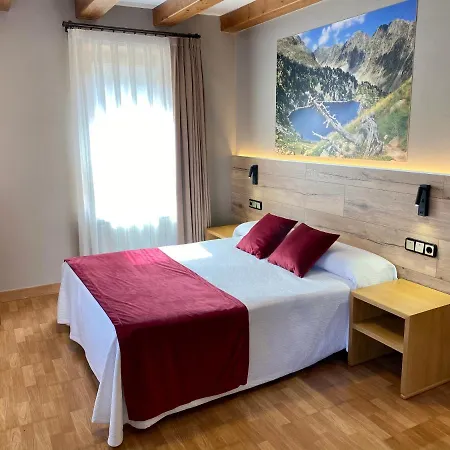 Hotel Lacreu