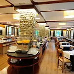 Hotel Lacreu 2*
